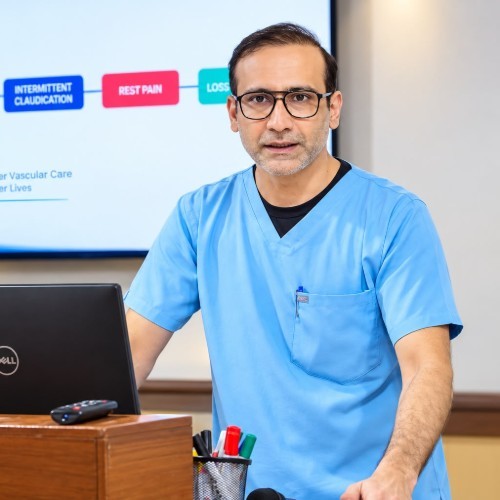 Dr. Muhammad Raheem - Vascular Surgeon, Endovascular Surgeon in Karachi